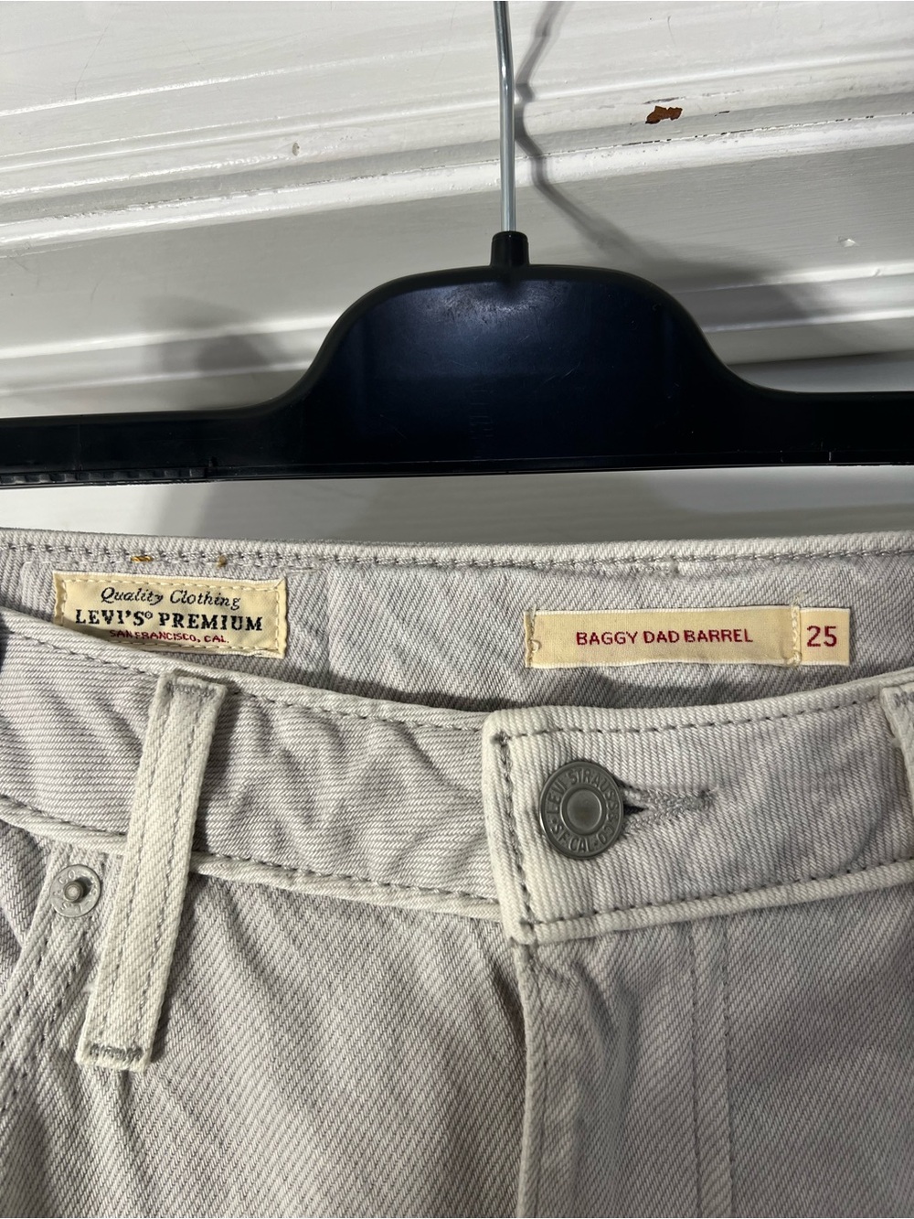 Levi's light stone baggy dad barrel jeans - Picture 3 of 5